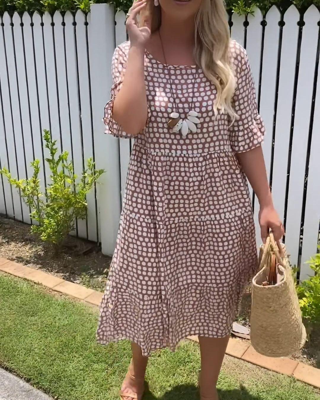 Short-Sleeve Midi Dress for Women in Polka Dot Design, Lightweight Breathable Fabric, Relaxed Fit for Summer Events