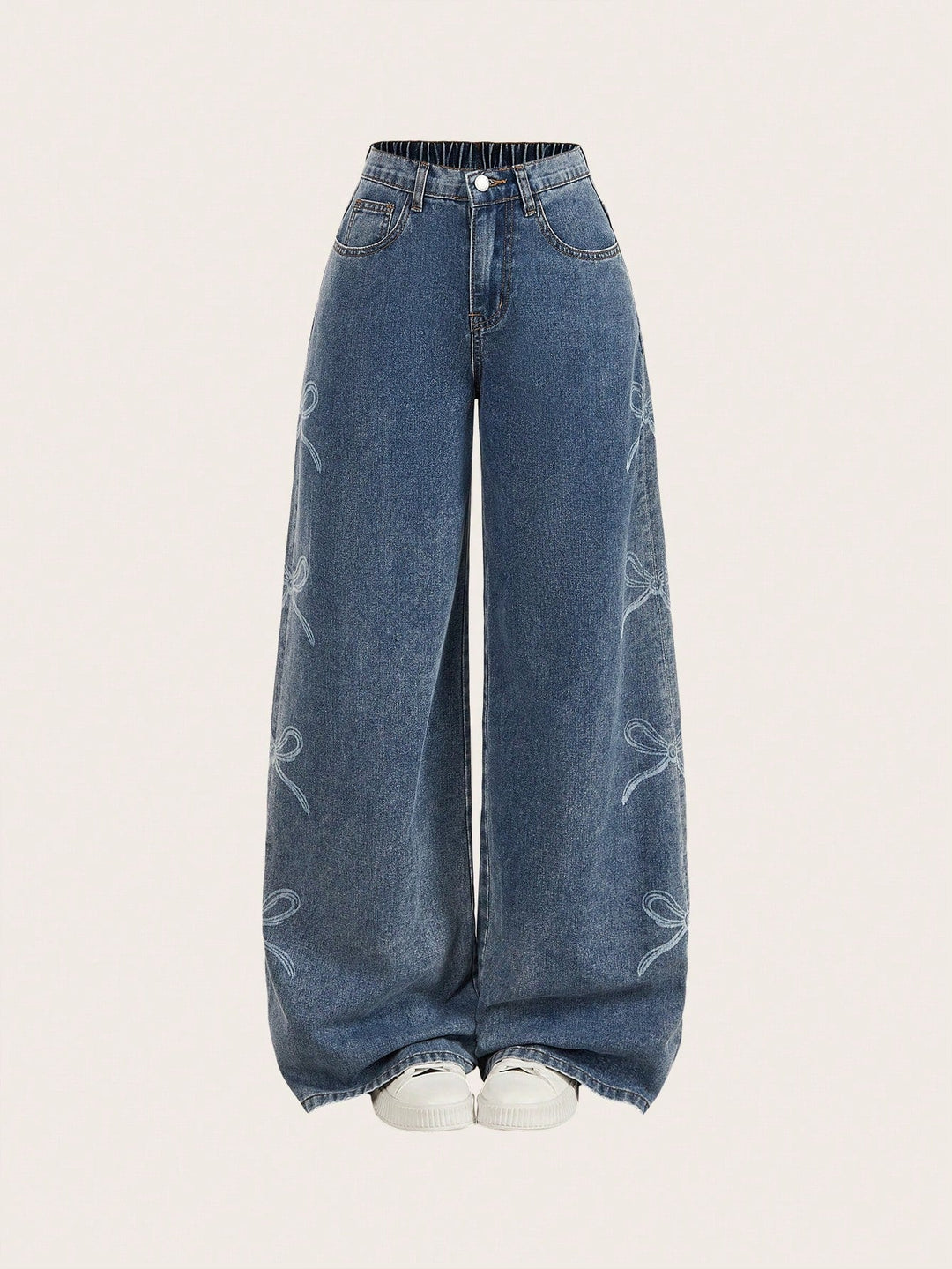 Loose Fit Blue Denim Jeans with Grinding Detail for Casual Stylish Looks