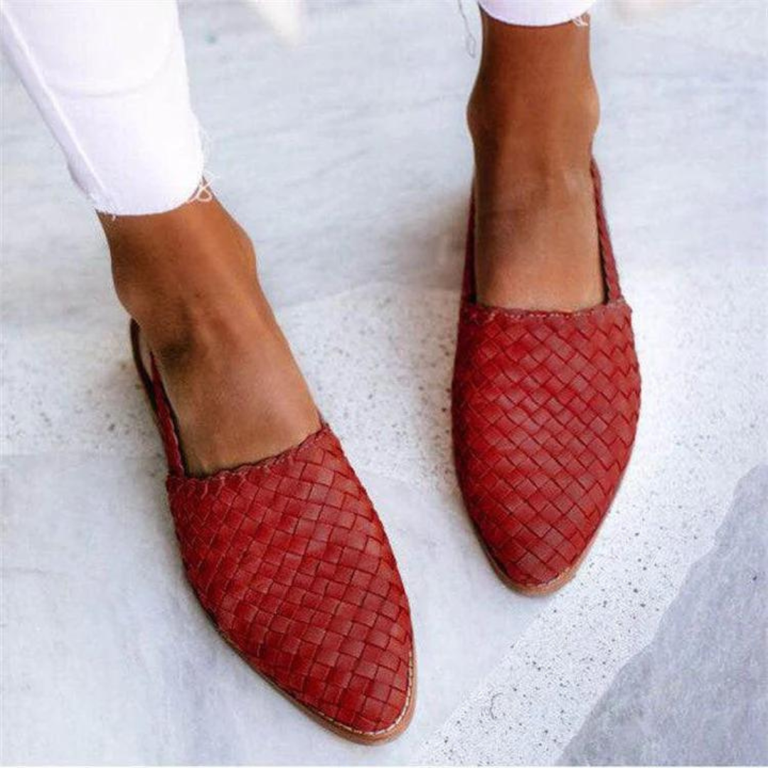 Handmade Strappy Flat Sandals for Women with Adjustable Straps, Comfortable Leather Spring/Summer Footwear
