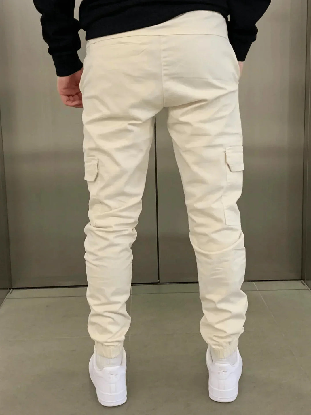 Comfortable Loose Fit  Cargo Pants for Women with Practical Pockets and Elastic Waistband