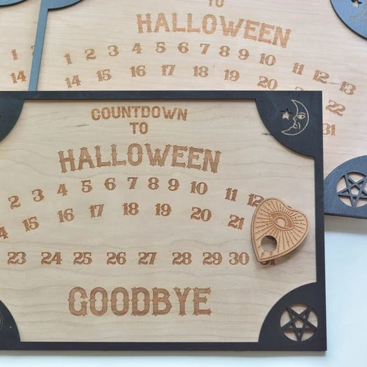 Halloween Countdown Calendar Rustic Wall Decor 2025