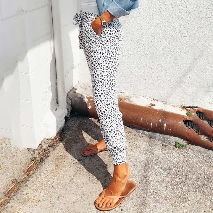 Breathable women’s jogger pants – casual leopard print, polyester, for leisure activities