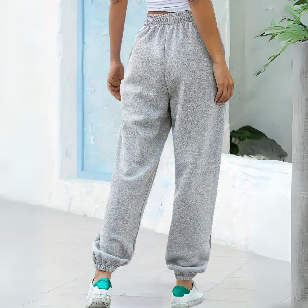 Comfortable women&