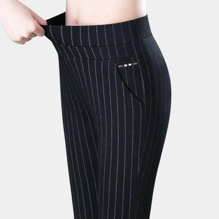 Comfortable women’s stretch trousers – high waist, flexible material, for casual and office wear