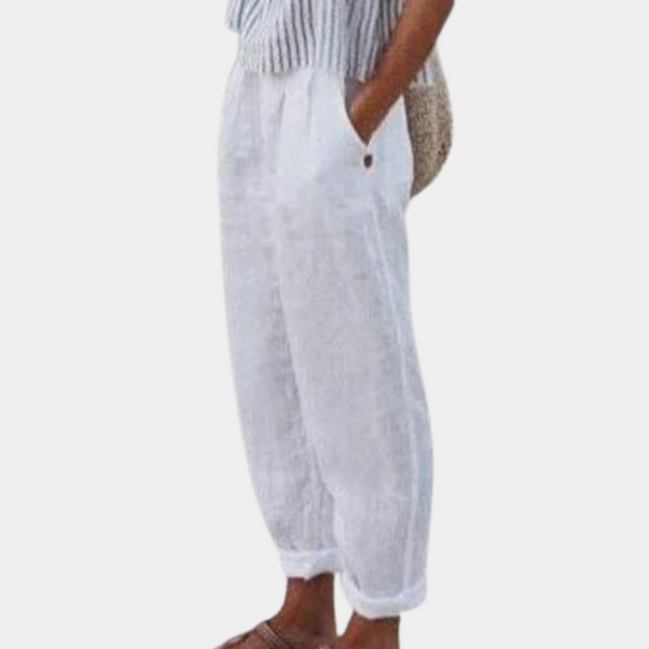 Breathable women’s lounge pants – relaxed fit, lightweight material, for summer outings