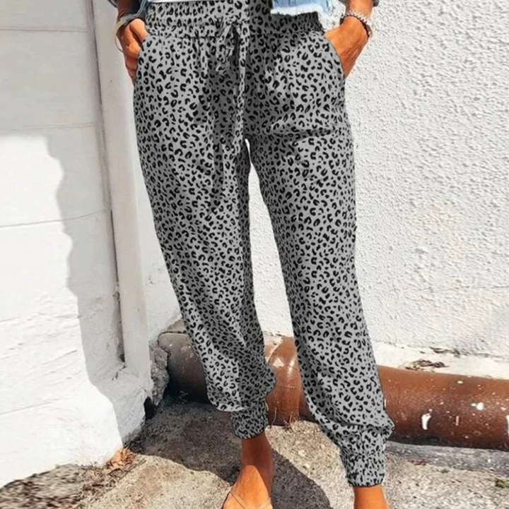 Comfortable women&