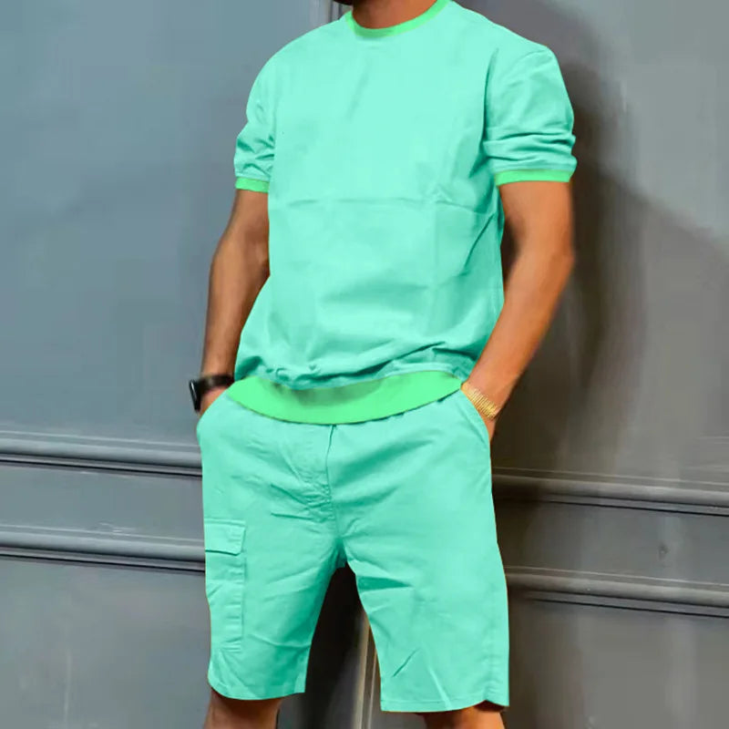 Comfortable men’s leisure set – casual shorts and tee, soft cotton, for relaxed days