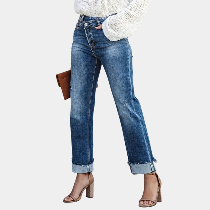 Comfortable &amp; Versatile women’s jeans – relaxed fit, cotton, for everyday wear