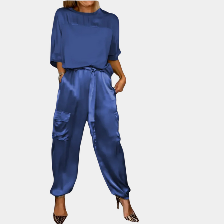 Comfortable women&