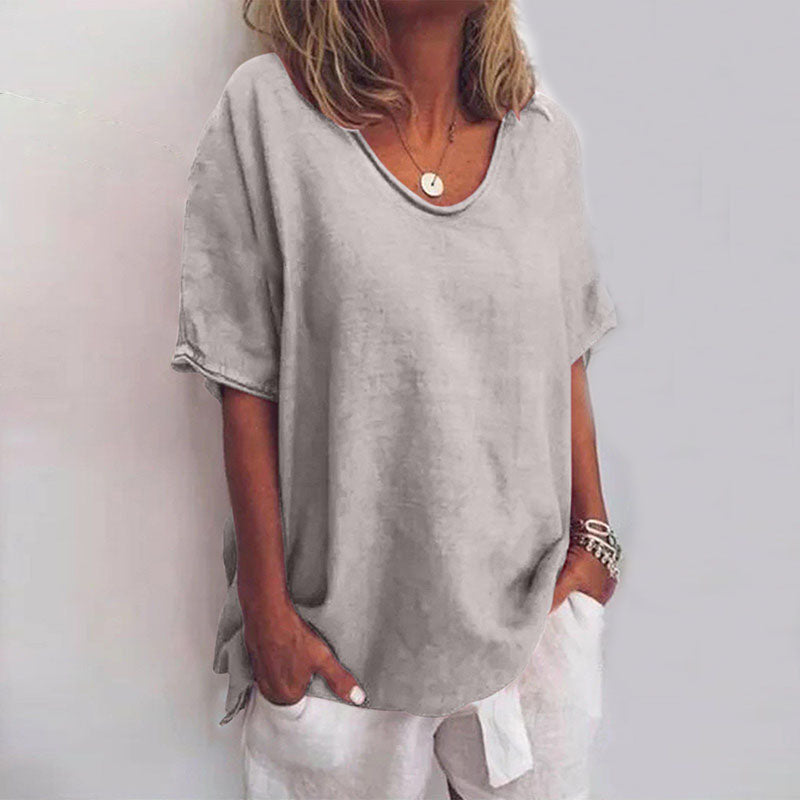 Breathable women’s crew neck shirt – classic design, soft fabric, for everyday wear