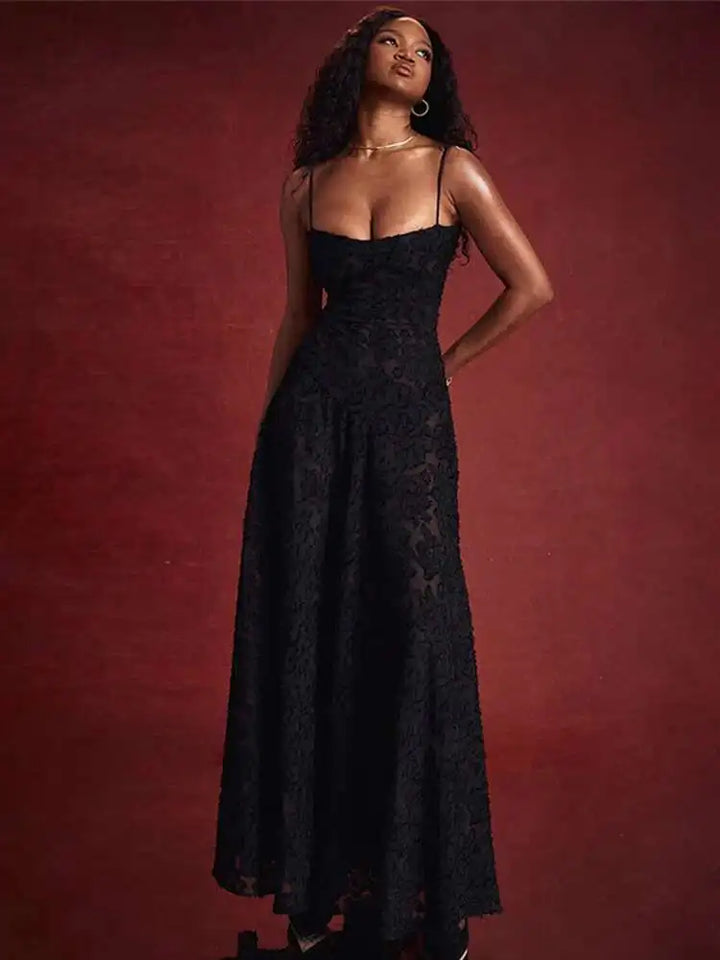 Elegant Backless Lace Maxi Dress for Women, Bodycon Evening Party Dress with Chic Design and Sophisticated Detailing