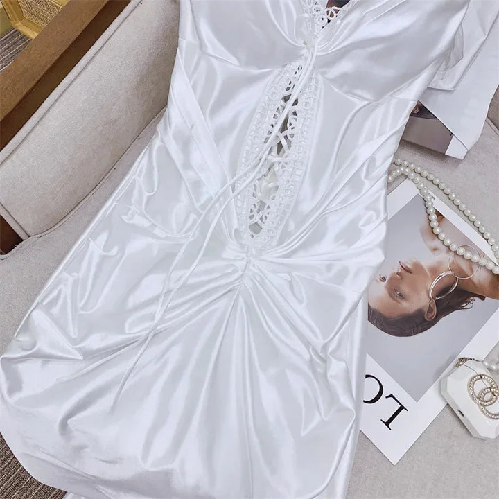 Elegant Backless Satin Summer Dress with Lace-Up Closure for Wedding Guests and Formal Events