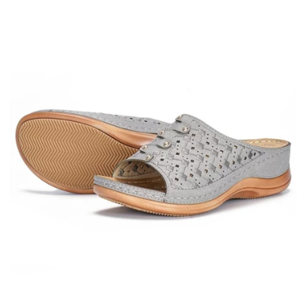 Orthopedic Summer Sandals for Women with Elevated Insole and Breathable Open Toe Design for Ultimate Comfort