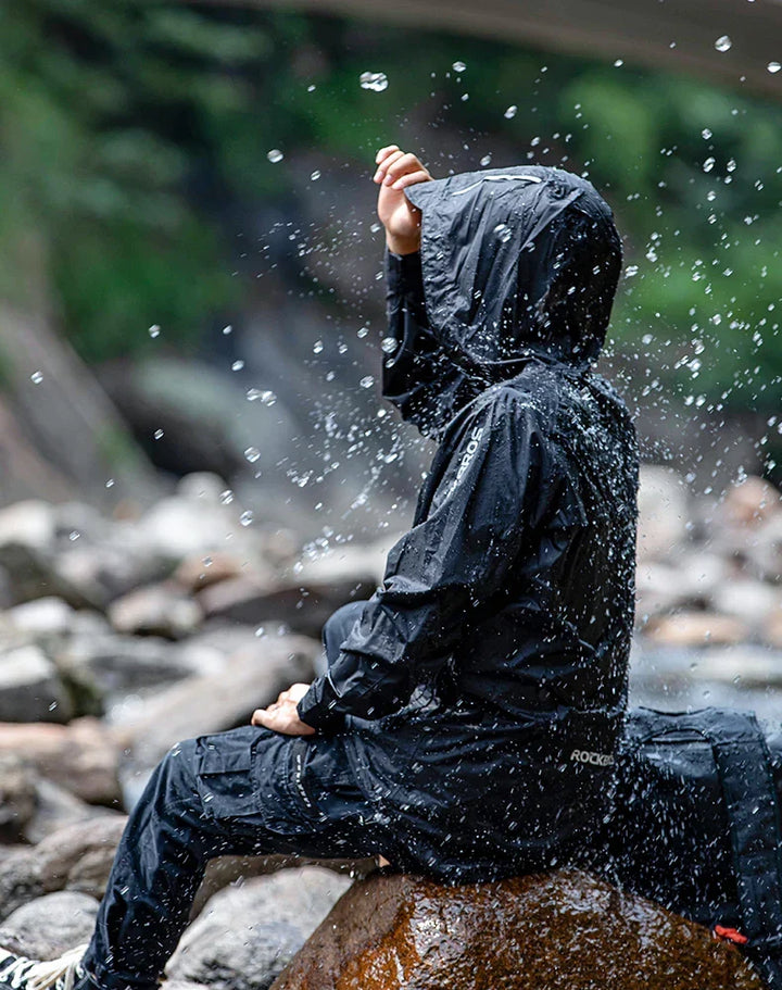 Waterproof Mens Cycling Jacket - Hooded, Nylon, For Rain
