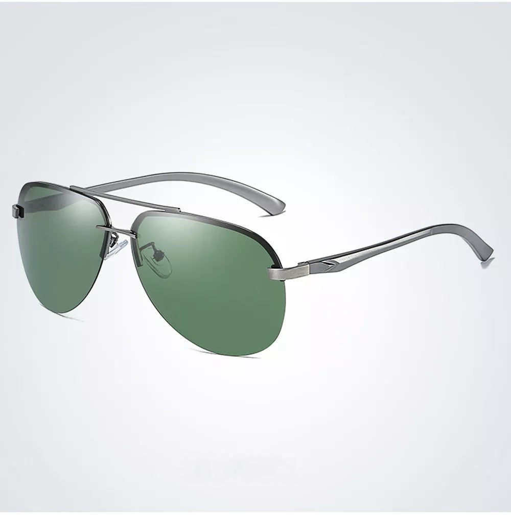 Lightweight unisex polarized sunglasses – mirrored lenses, metallic frame, for summer outings