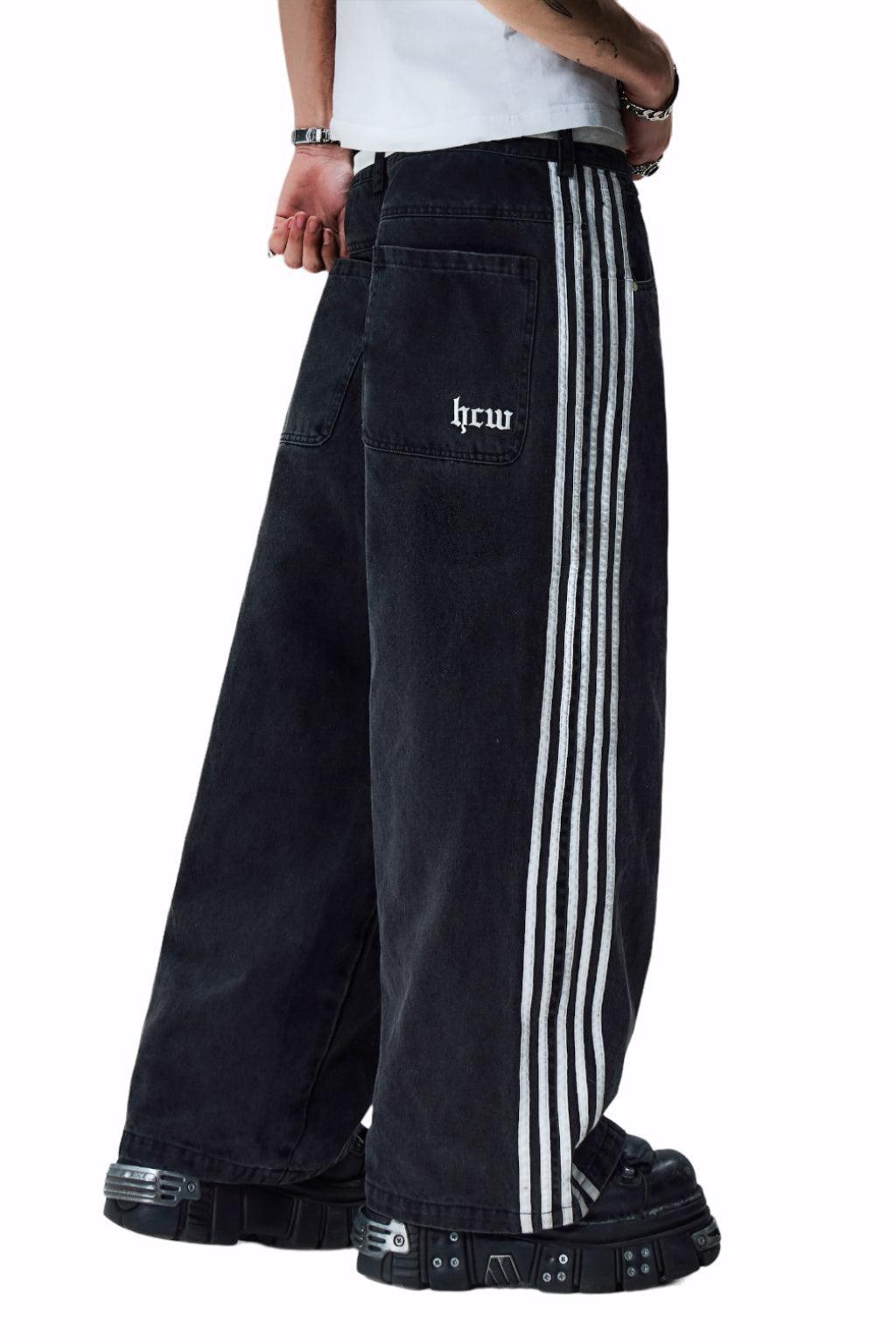 Wide Leg Jeans with Embroidered Cross Design, Unisex Y2K Style, Comfortable Baggy Fit, Sizes S to 3XL