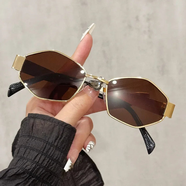 Lightweight women’s sunglasses – polygonal design, metallic frame, for everyday wear