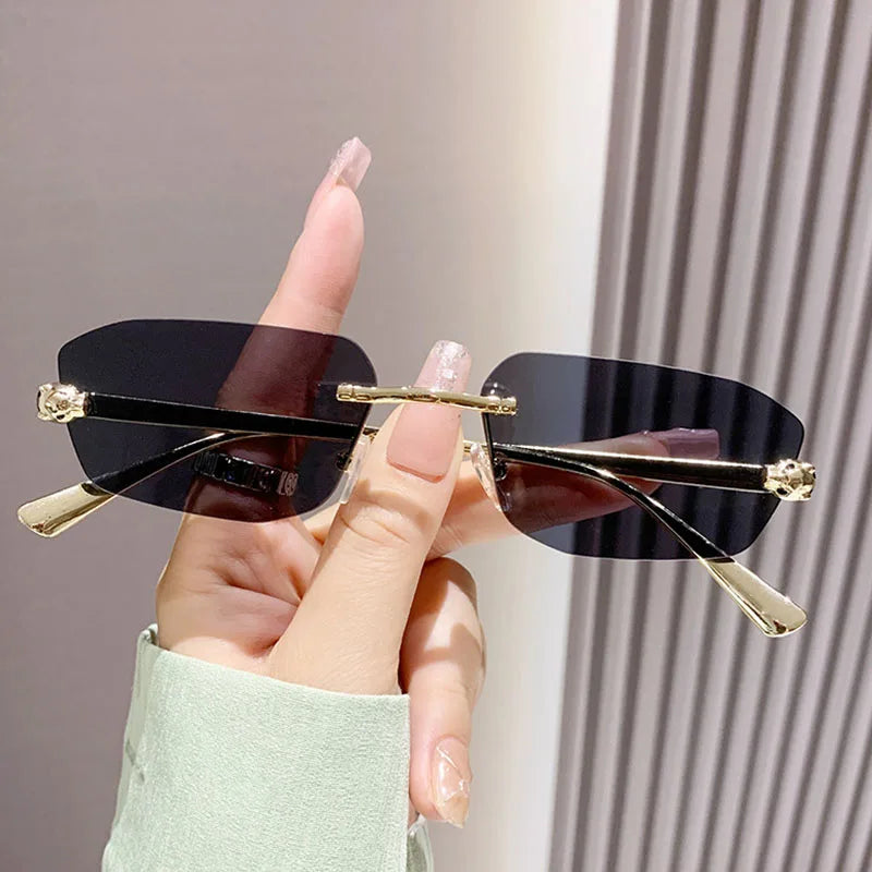 Lightweight women&
