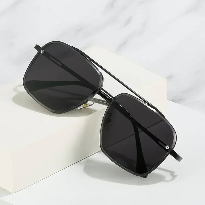 Lightweight men’s square aviator sunglasses – UV400 protection, for everyday wear