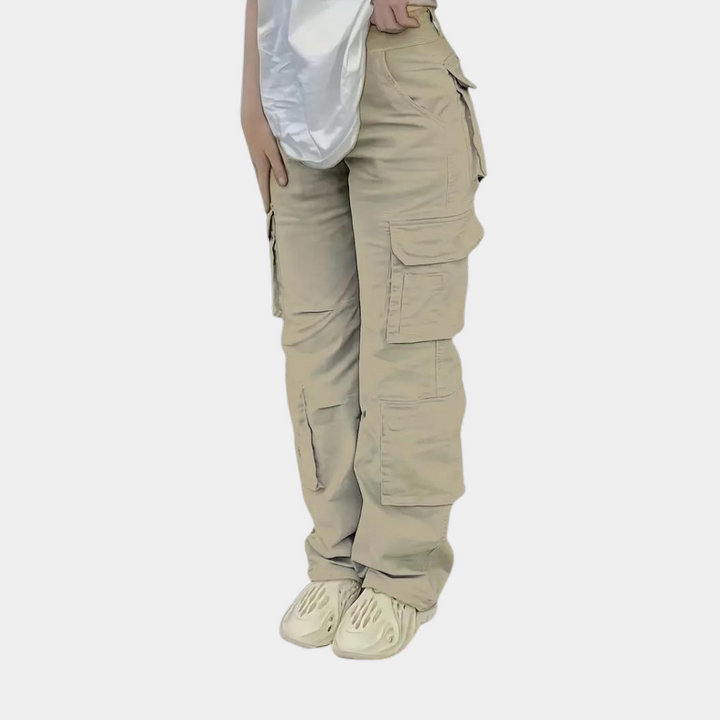 Lightweight &amp; versatile women’s cargo pants – breathable design, durable fabric, ideal for summer