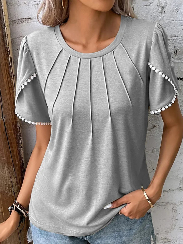 Lightweight &amp; flattering women’s blouse – relaxed fit, cotton, for summer