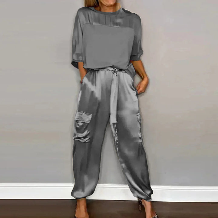 Lightweight &amp; Flattering women’s two-piece set – half-sleeve blouse, breathable satin, for casual and evening wear