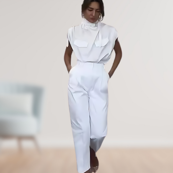 Lightweight &amp; fitted women’s two-piece suit set – modern design, for formal and casual occasions