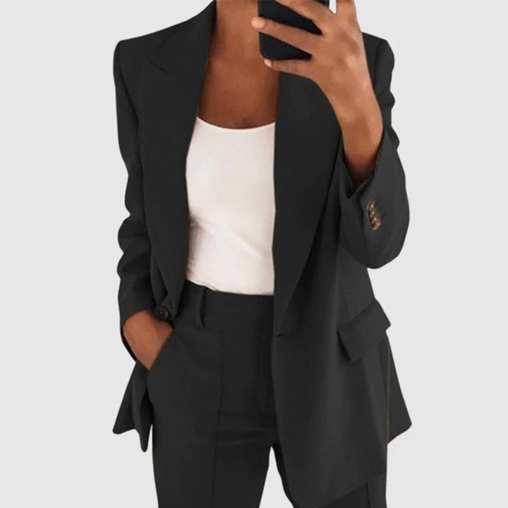 Lightweight &amp; breathable women’s blazer – tailored fit, durable fabric, for office or casual wear