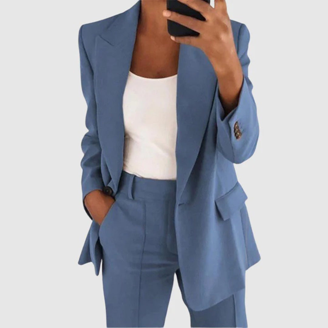 Lightweight &amp; breathable women’s blazer – tailored fit, durable fabric, for office or casual wear