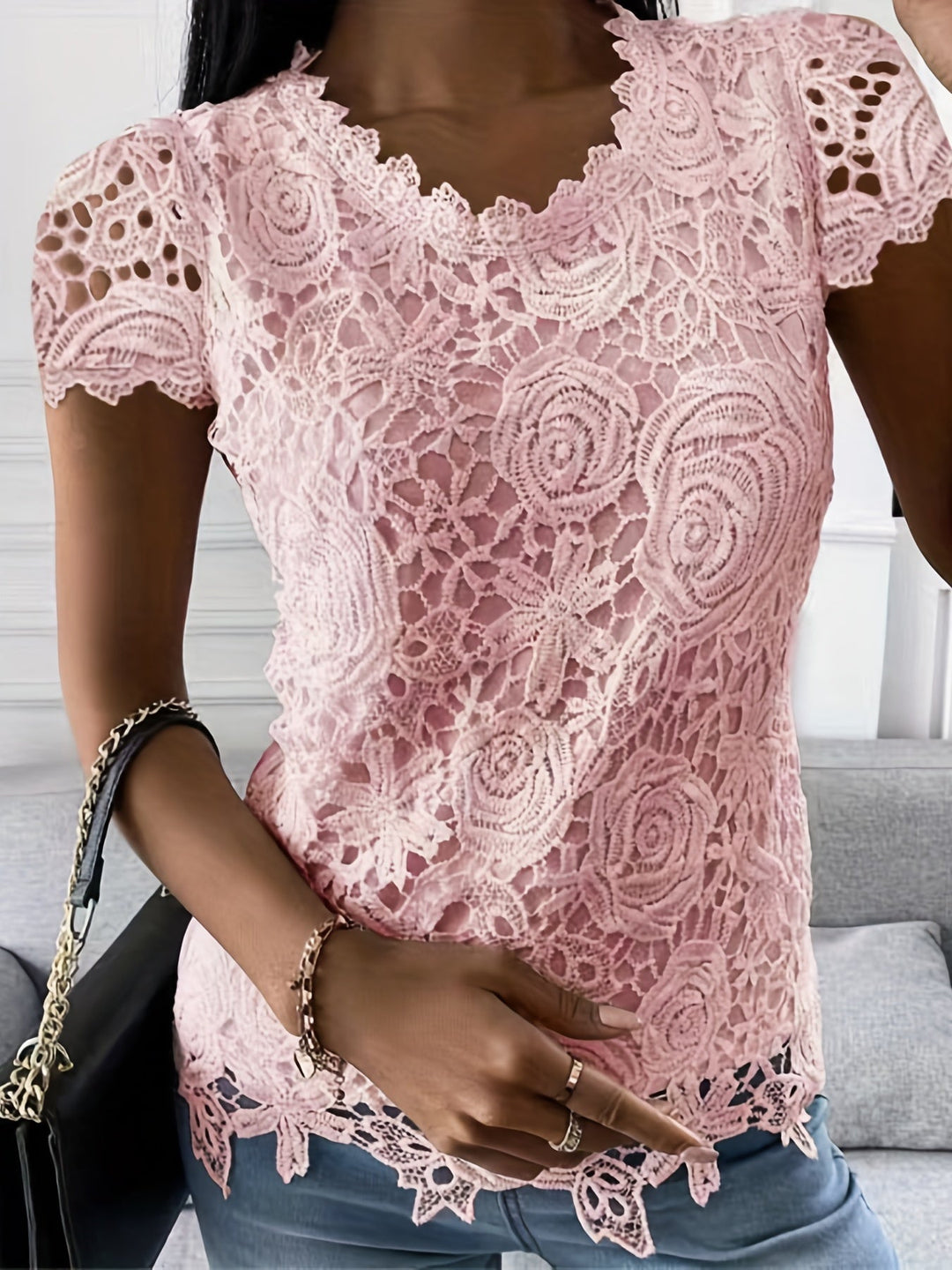 Lightweight women’s short sleeve t-shirt – elegant design, breathable fabric, for spring &amp; summer