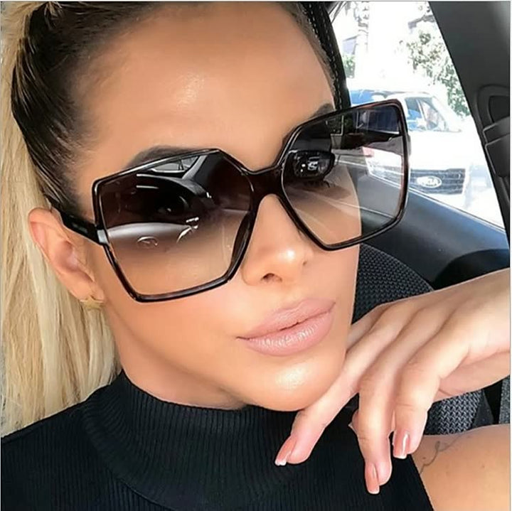 Lightweight women’s sunglasses – oversized square frames, UV protection, for summer outings