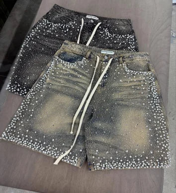 Relaxed Women&