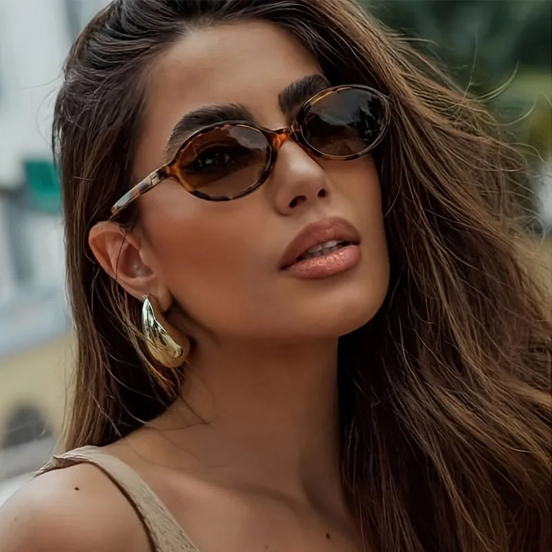Retro unisex small oval sunglasses – mirror lens, resin frame, casual beach &amp; daily accessory