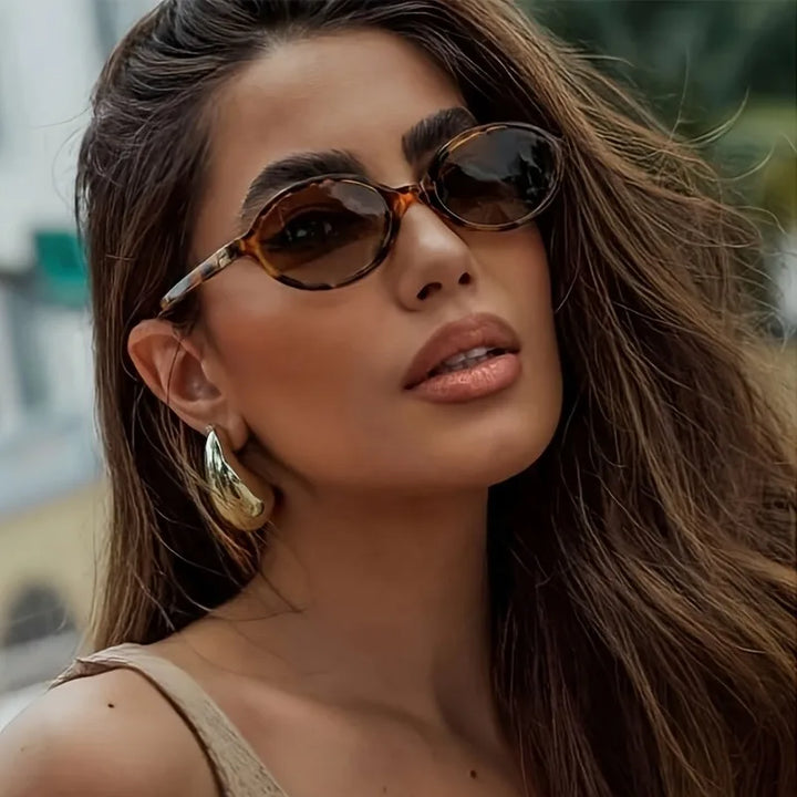 Retro unisex small oval sunglasses – mirror lens, resin frame, casual beach &amp; daily accessory