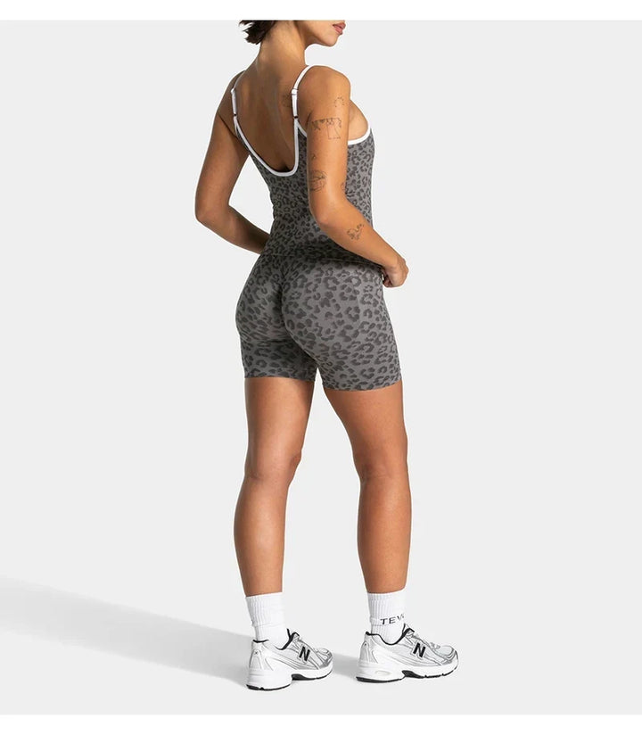 Stretchy women&