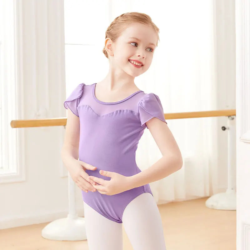 Stretchy girls&