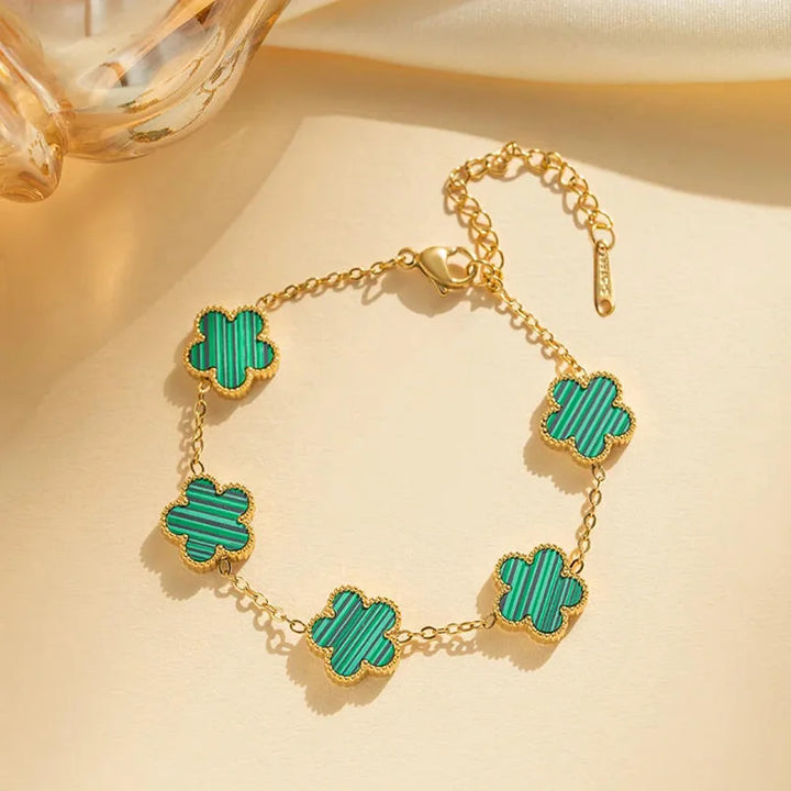 Bracelet Stainless Steel Double Sided Clover Petal Design Gold Plated Five Leaf Charms Gift Idea for Moms Fall 2026