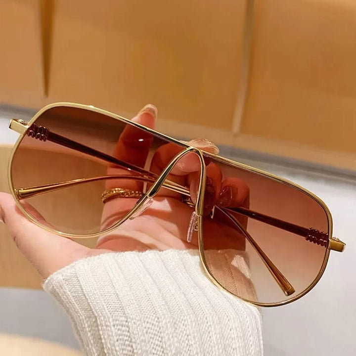 Sunglasses Oversize Square Gradient Alloy Frames Vintage Driving Shades Fall 2026 Casual Everyday Look