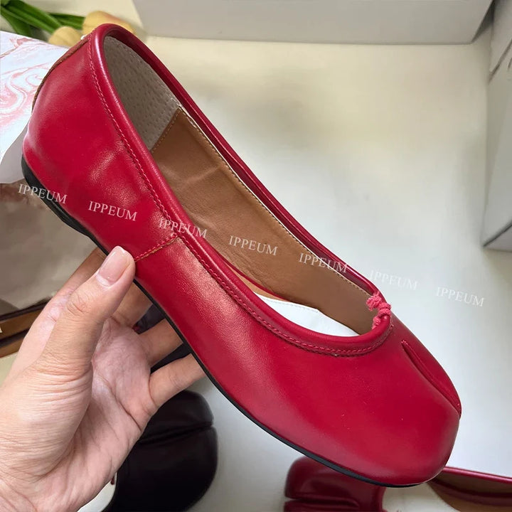 Lightweight Womens Split Toe Ballet Flats - Mary Jane, PU