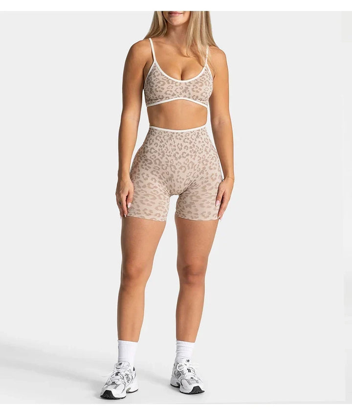 Stretchy women&