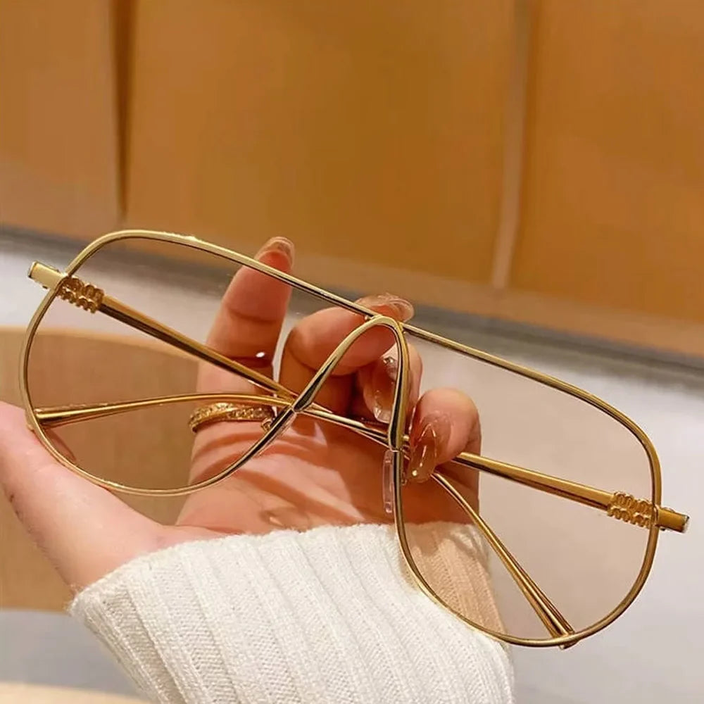 Sunglasses Oversize Square Gradient Alloy Frames Vintage Driving Shades Fall 2026 Casual Everyday Look