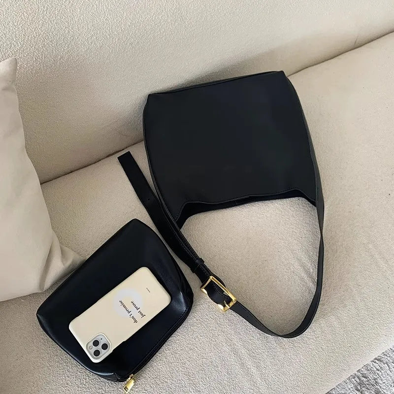 Crossbody Bag Large Capacity Bucket Bag Fall 2026 Trend Versatile Everyday Carry