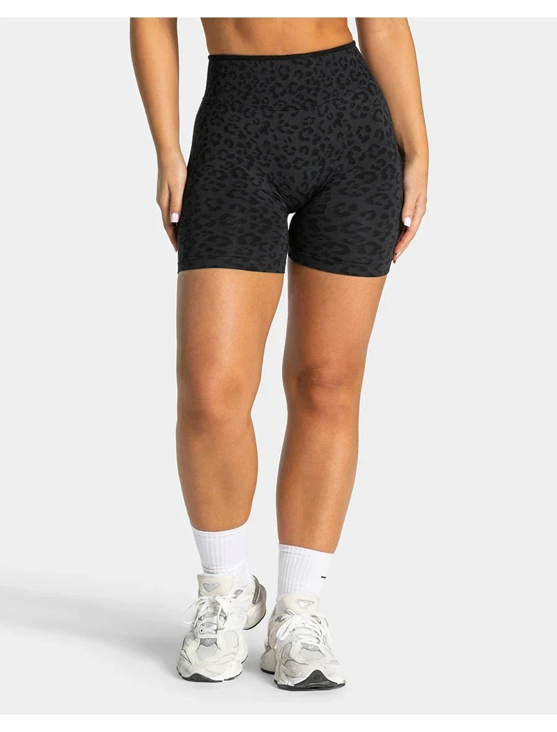 Stretchy women&