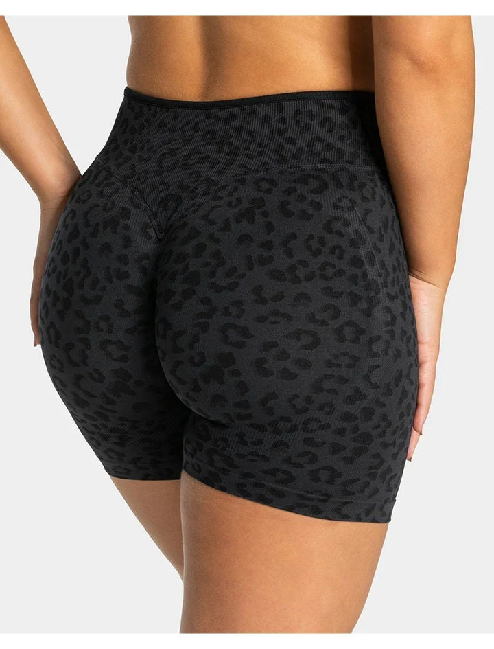 Stretchy women&