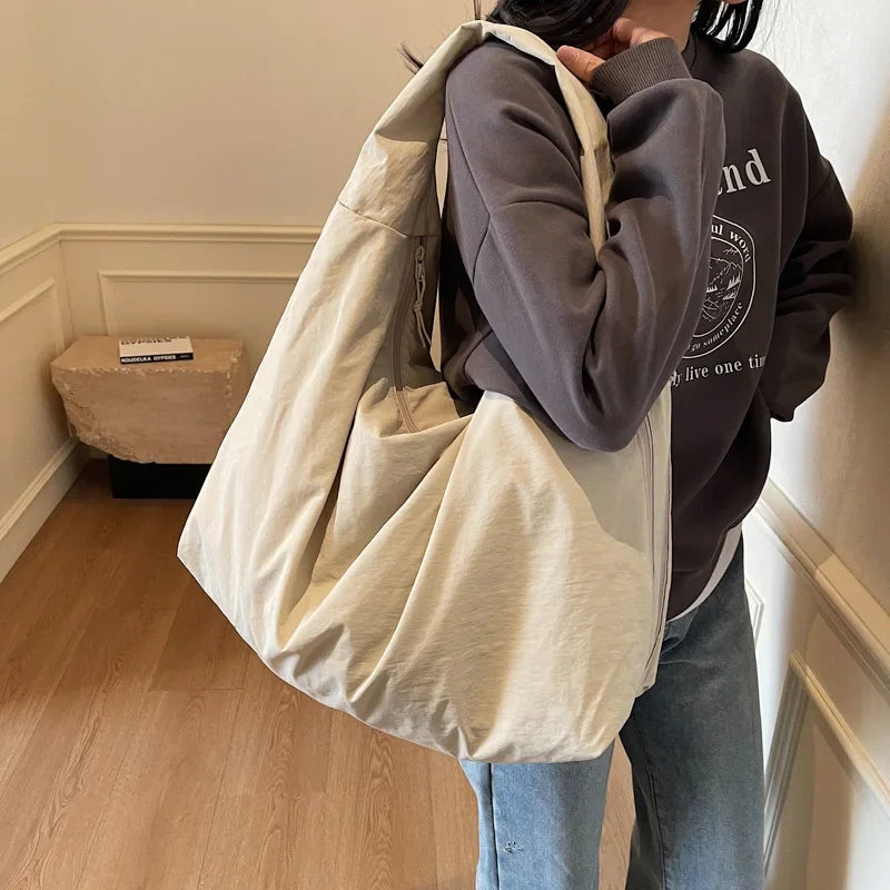 Lightweight Versatile Women Shoulder Bag - Slouchy Nylon