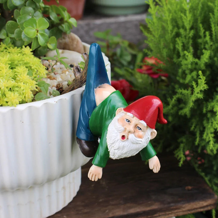 Garden Gnome Hanging Statue Resin Outdoor Ornament Summer 2026 Whimsical Garden Decor Gift Idea