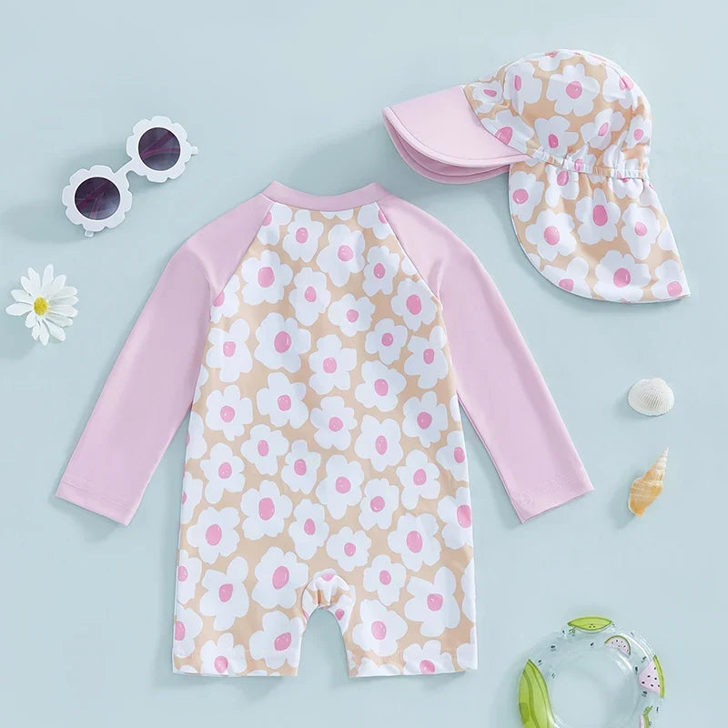 Lightweight Durable Toddler Girl Rash Guard Swimsuit - Long Sleeve Floral Flamingo Print, Polyester Elastane, Beachwear
