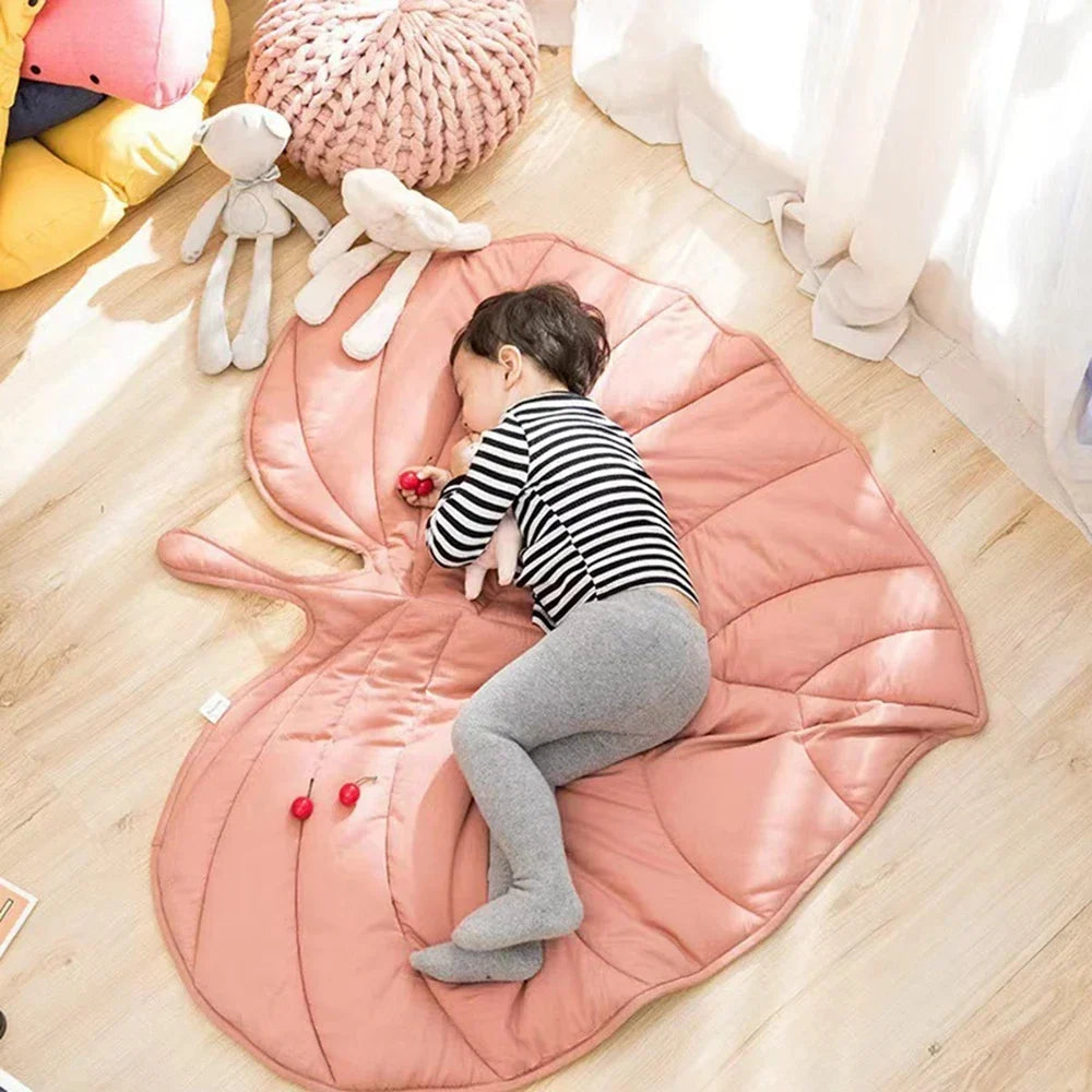 Fashion Creativity Leaf Heart Shaped Blanket Carpet for Child Pet Cat Dog Mat Home Decor