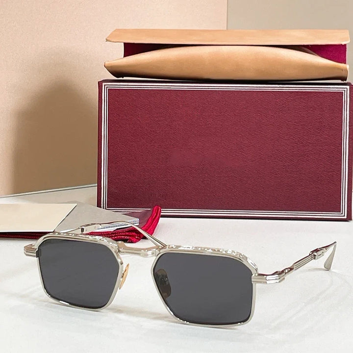 Foldable Sunglasses Square Frame UV400 Lenses Lightweight Eyewear Summer 2026 Trend