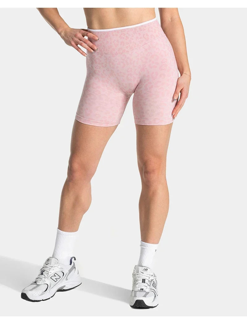 Stretchy women&